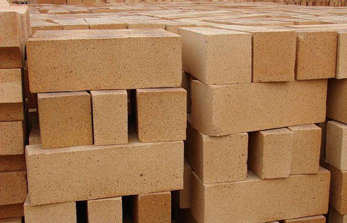 解（jiě）析耐火磚的組織結構和性能